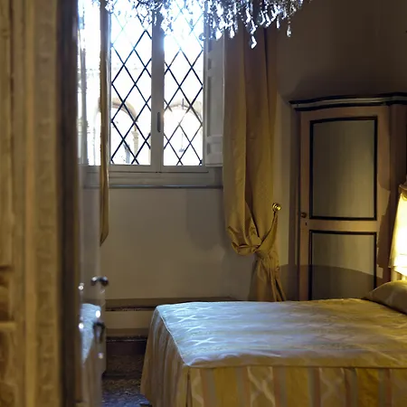 Casa A Palazzo Borghese * Rome